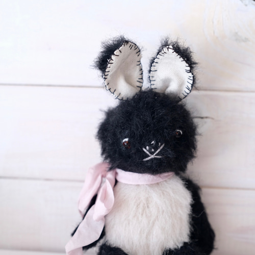 黒うさぎさんのぬいぐるみ テディベア teddy bear うさぎの