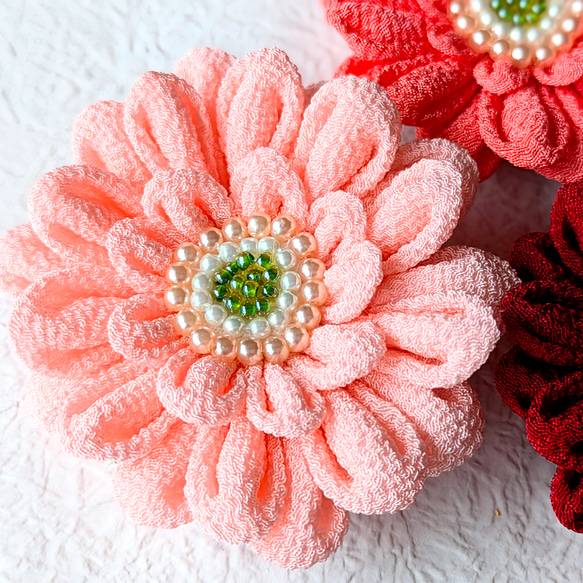 ガーベラ【髪飾り＆ブローチ】2way つまみ細工髪飾り 浴衣 着物 和装