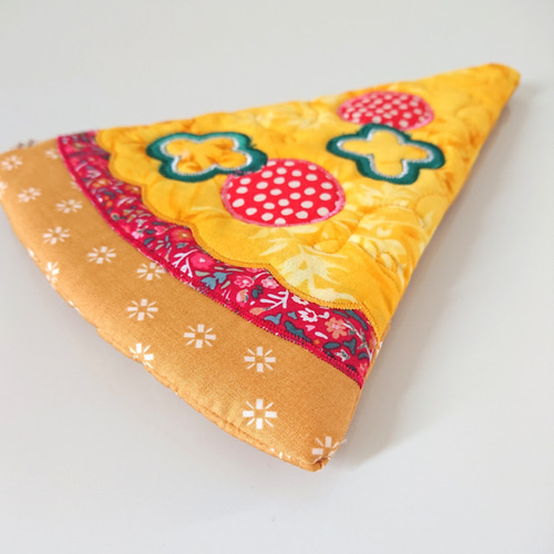 ★222★文房具柄〈黄〉ペンケース☆ハンドメイド ☆222☆文房具柄〈黄〉ペンケース☆ハンドメイド ☆222☆文房具柄〈黄〉