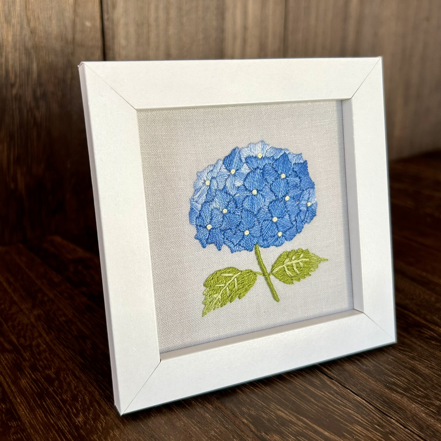 poritorie オーバルフレーム 額 植物図鑑風 紫陽花 刺繍 額 poritorie オーバルフレーム 刺繍 紫陽花 植物図鑑風