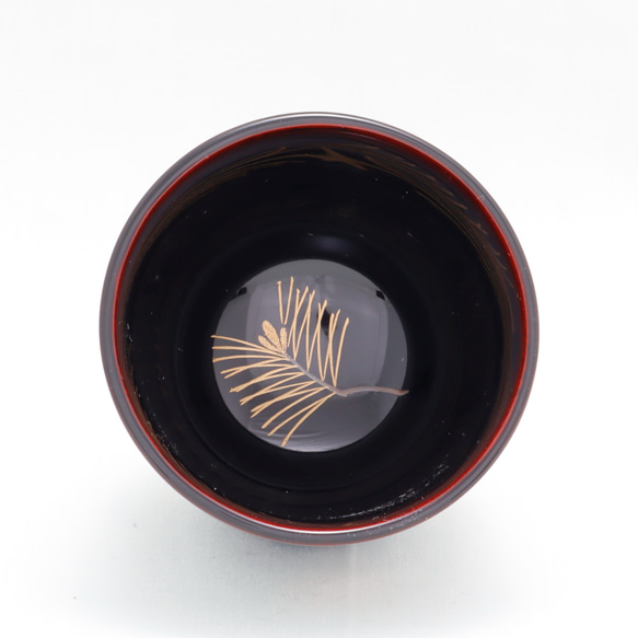 伝統工芸　輪島塗　ぐい呑み「松蒔絵」　【230-1】 マグカップ QGW1692364798(12870円)
