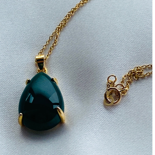 メンズ 透明感のある美しいグリーンオニキスネックレス ネックレス