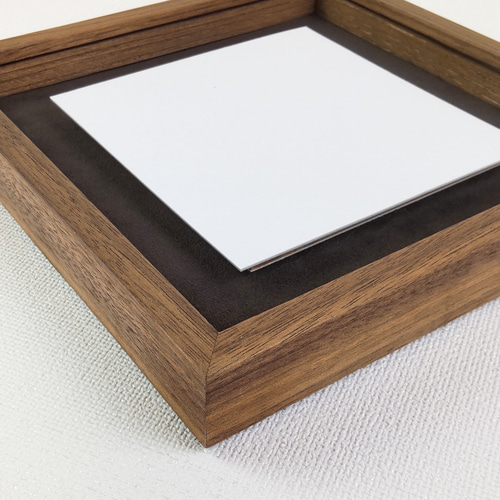 ミニチュアサイズ ボックス型額縁 ウォールナット材 外寸19×19