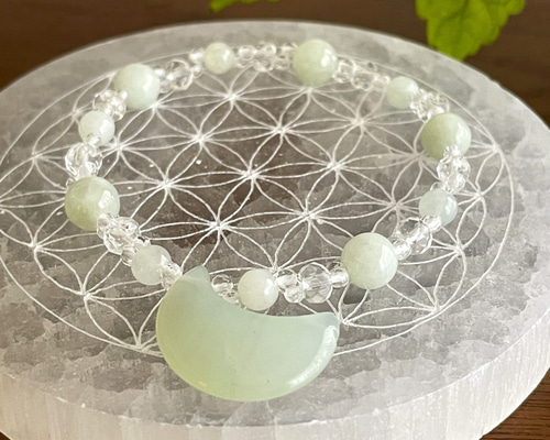 翡翠 バングル 原石3個 宝石 鉱物 308