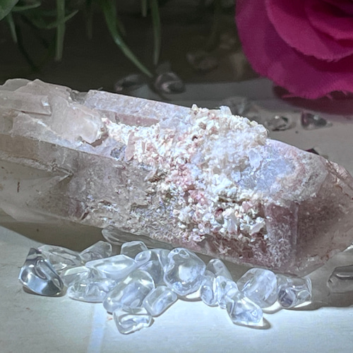 龍脈水晶✨　ファントム　ヘマタイトインクォーツ　ポイント　原石　ラフストーン ファントム✨ ヘマタイト イン クォーツ クリスタル 水晶 原石