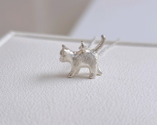 子猫のネックレス 小 】 猫ネックレス ネコネックレス 猫
