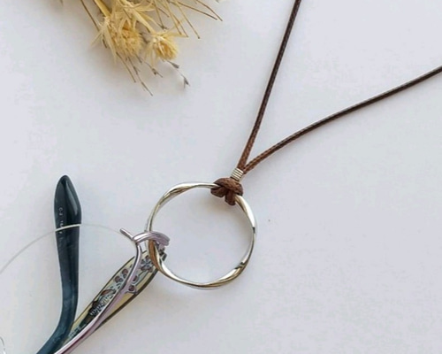 眼鏡 サングラス グラスホルダー 長さ調整 ワックスコード ネックレス