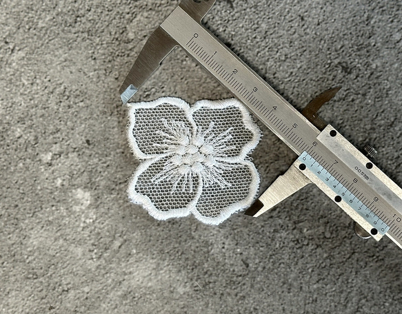 10枚入 ◆ チュールモチーフレース ◆ 4弁花柄 ◆ 日本製 ◆ M-lace-No,184 4枚目の画像