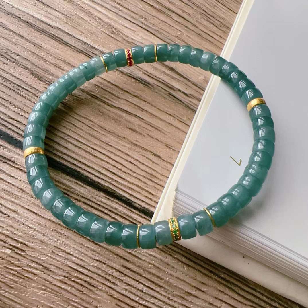 翡翠水色バングル
