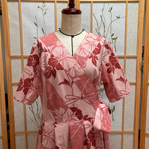 shoko様オーダー カシュクールワンピース 浴衣リメイク shoko様オーダー カシュクールワンピース 浴衣リメイク - メルカリ
