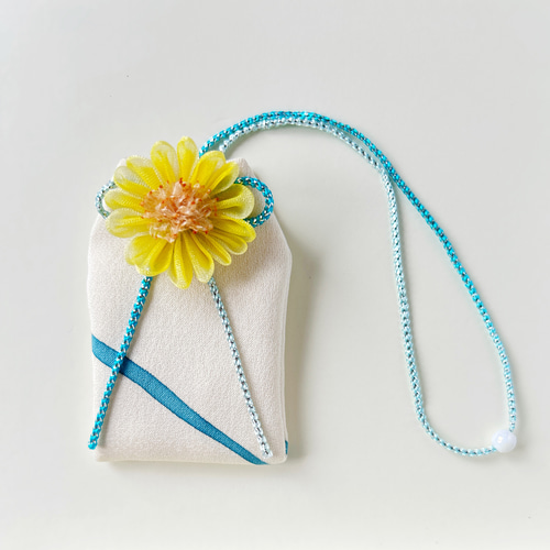 ひまわりの奇跡）元巫女が作る花のお守り袋 その他雑貨 花守堂