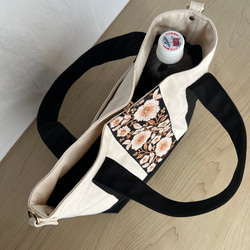 大人かわいい帆布トートバッグインド刺繍リボントートバッグ　ココア×ホワイト 16枚目の画像