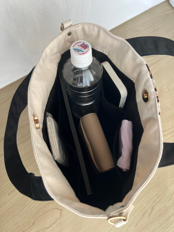 大人かわいい帆布トートバッグインド刺繍リボントートバッグ　ココア×ホワイト 15枚目の画像