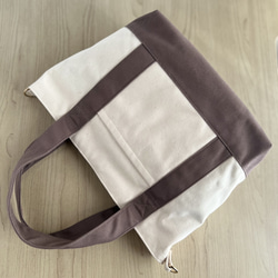 大人かわいい帆布トートバッグインド刺繍リボントートバッグ　ココア×ホワイト 5枚目の画像