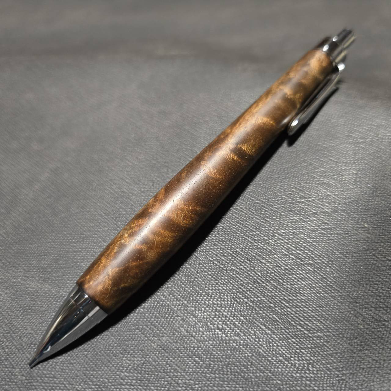 バストーニュウォルナットバール　ウッドシャープペンシル【送料・ギフトボックス無料・当日発送】110