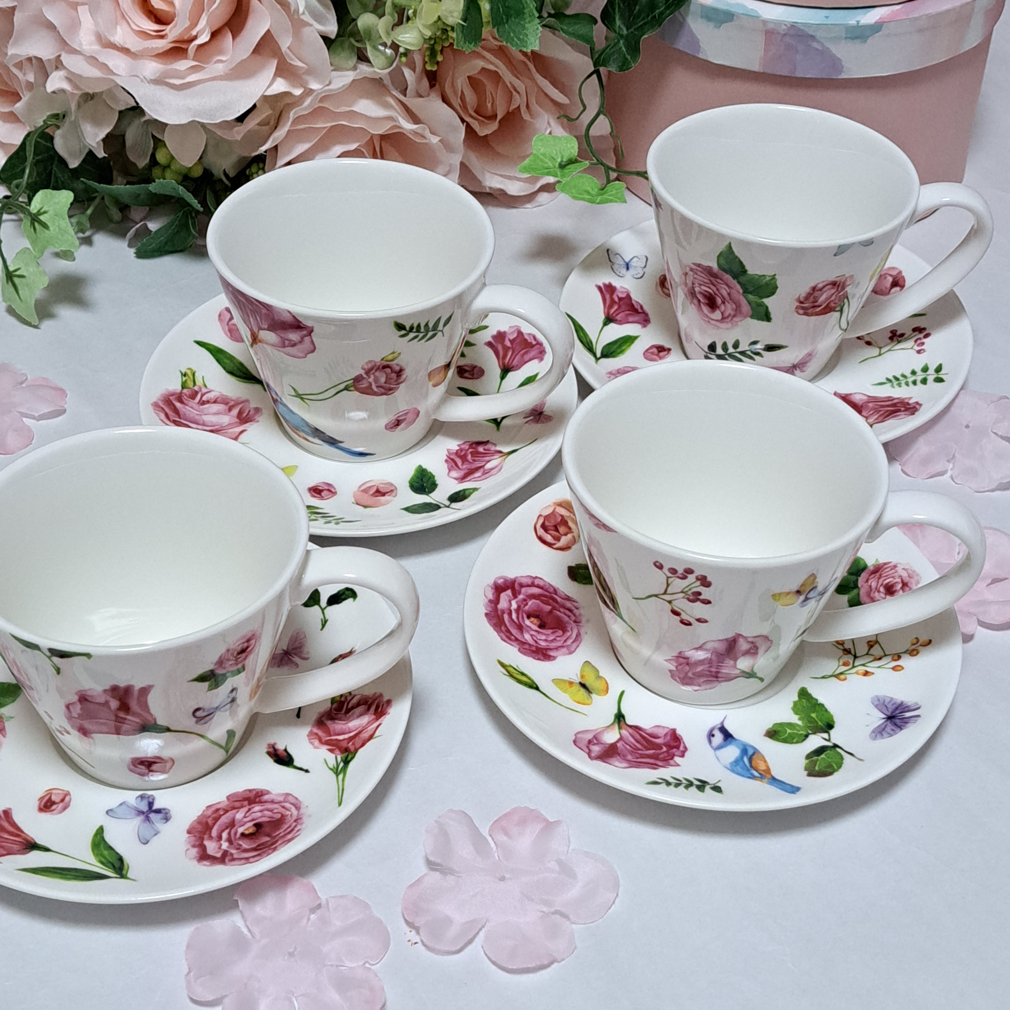 * antique mini ❀ 小さなお花柄 カップ＆ソーサー (b) antique mini ❀ 小さなお花柄 カップ＆ソーサー (b) antique