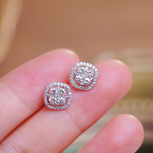 天然ダイヤモンドピアスk18 ピアス（スタッド・一粒） パール大好き  