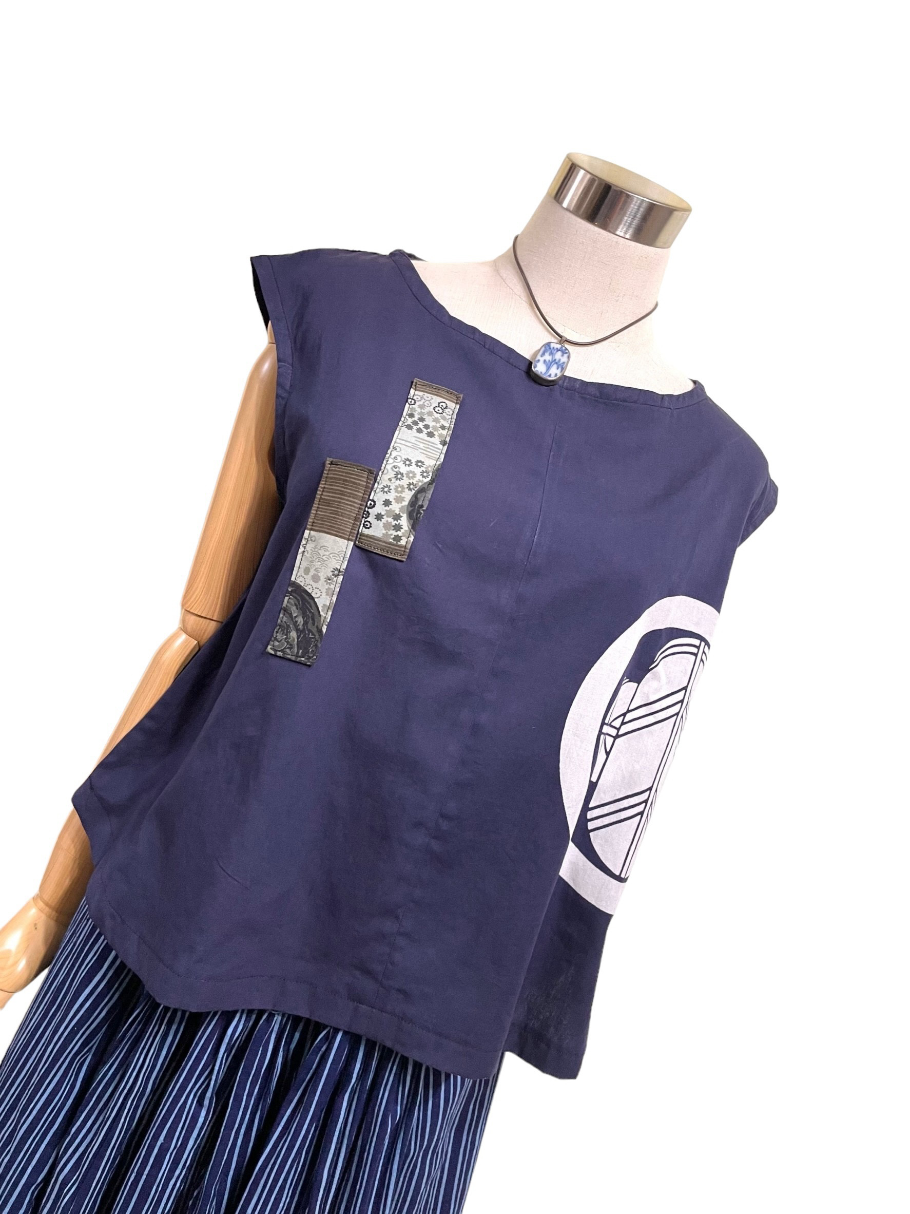 送料無料 着物 リメイク木綿 家紋 フレア ブラウス M〜L ハンドメイド