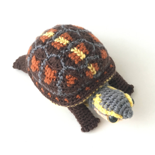 カメ好きが満足！亀のあみぐるみ（セマルハコガメ） あみぐるみ