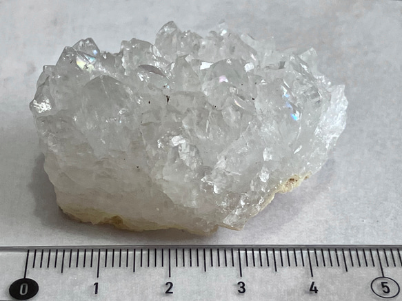 天からの祝福✨　アナンダライト　水晶　レインボークォーツ　原石　クラスター 