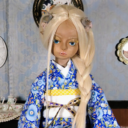 洋人形〈花を摘んでいる女の子〉 洋人形〈花を摘んでいる女の子〉 （Yahoo!オークション -「西洋