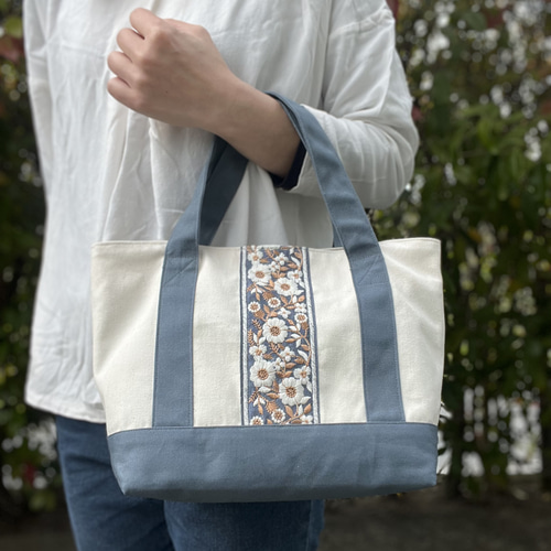 大人かわいい帆布トート インド刺繍リボントートバッグ ブルー