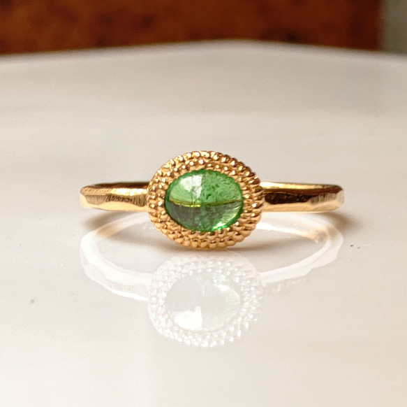 ツァボライト グリーンガーネット OVカボション0.7ct 5段ミル シルバー