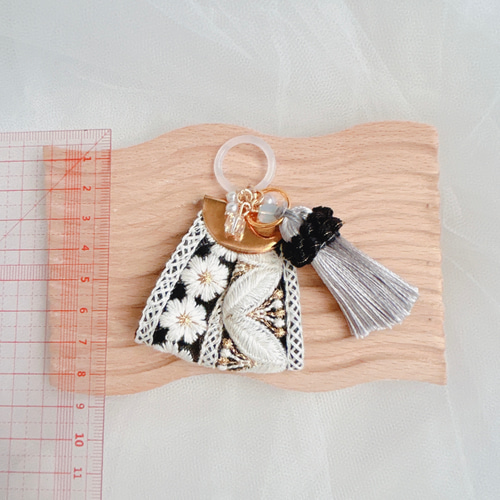 ⑅インド刺繍リボン⑅アンブレラマーカー その他雑貨 hanyuka handmade