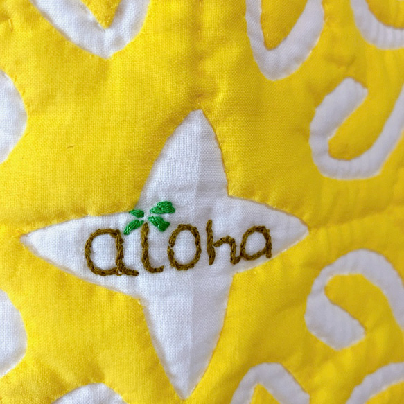 creema限定　一点物！！　手縫い！！ハワイアンキルトの黄色がかわいい大きめトートバッグ　ホヌ 