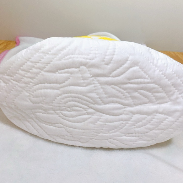 creema限定　一点物！！　手縫い！！ハワイアンキルトの黄色がかわいい大きめトートバッグ　ホヌ 