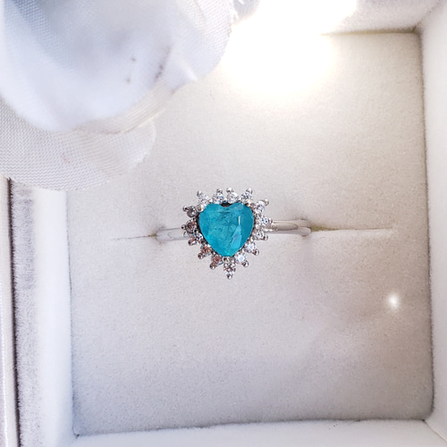 SummerSale☆ ブラジルブルー パライバトルマリン 人工宝石 ハート