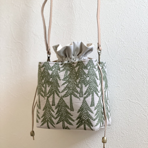 ⚮̈ミナペルホネン land theater ネリオバッグ あおり巾着バッグ  