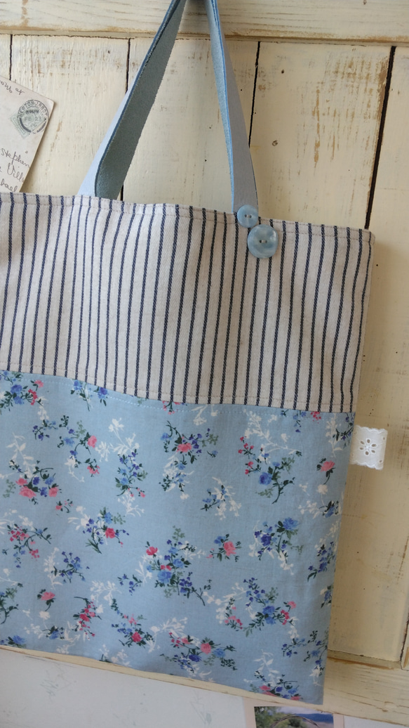 トートバッグ(ブルー花柄×縞柄) トートバッグ atelier-f. 通販 トートバッグ(ブルー花柄×縞柄) トートバッグ atelier-f. 通販