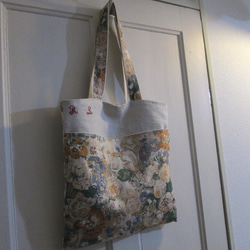 フランスアンティークリネン イニシャルモノグラム刺繍のパリ