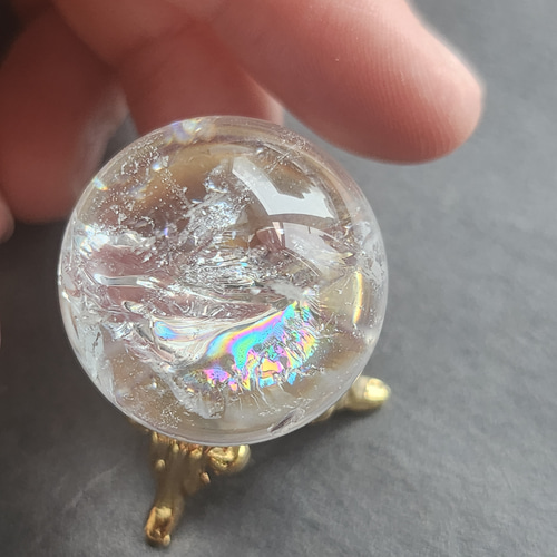 一点物】超 虹入り✨ ヒマラヤ水晶 丸玉 スフィア ✩.*˚天然石