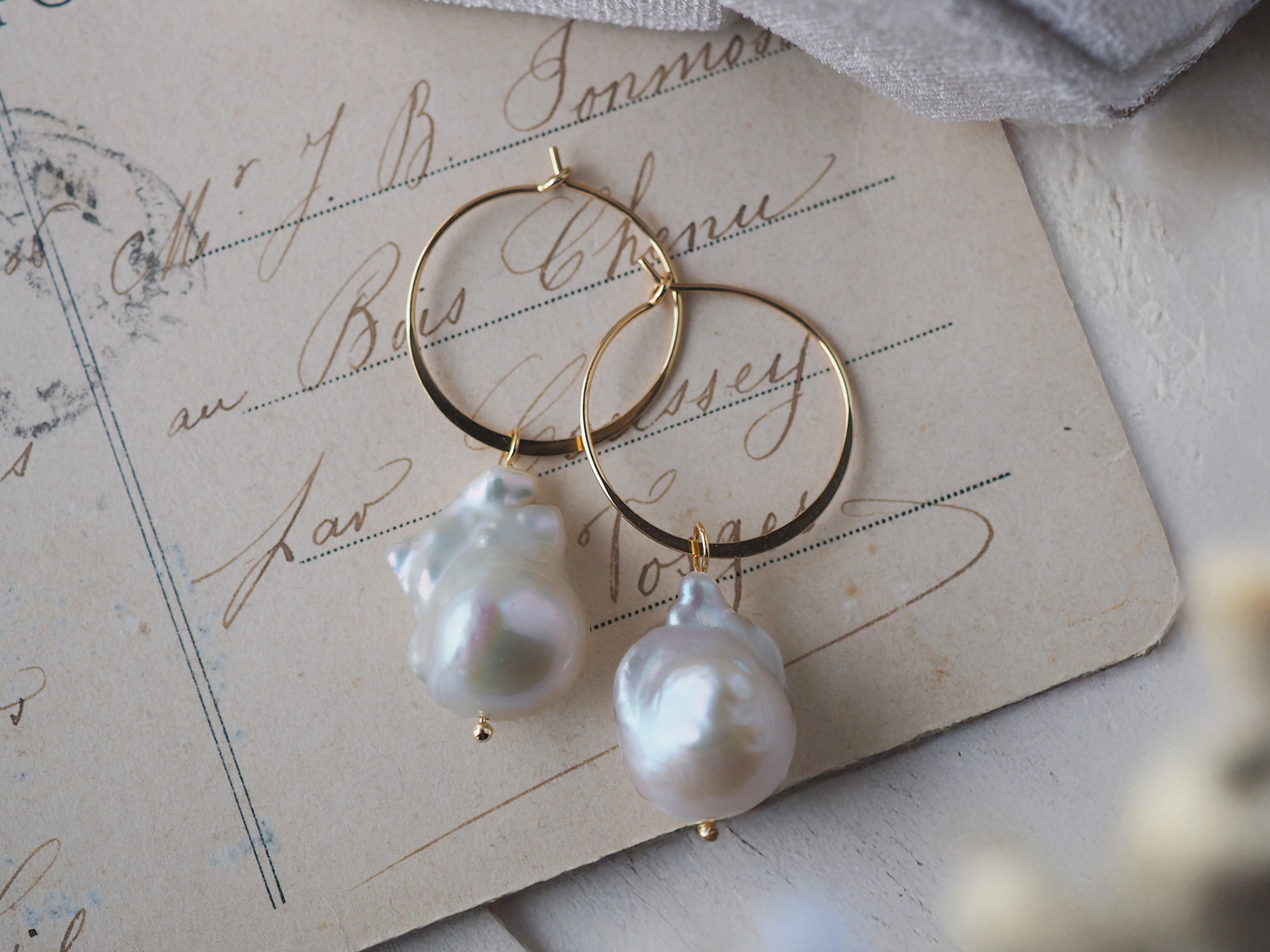 14kgf バロックパールピアス