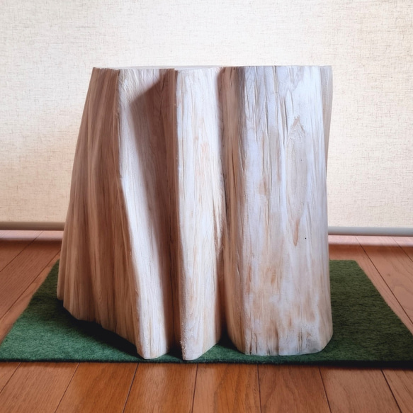 国産天然木 ひのき根元末広がり 切株ウッドスツール・丸太サイドテーブル・無塗装ナチュラル・オーガニック・ワイドサイズ 国産天然木 切株ウッドスツール・丸太サイドテーブル・無塗装ナチュラル・オーガニック・ワイドサイズ CE1516347722(11570円)