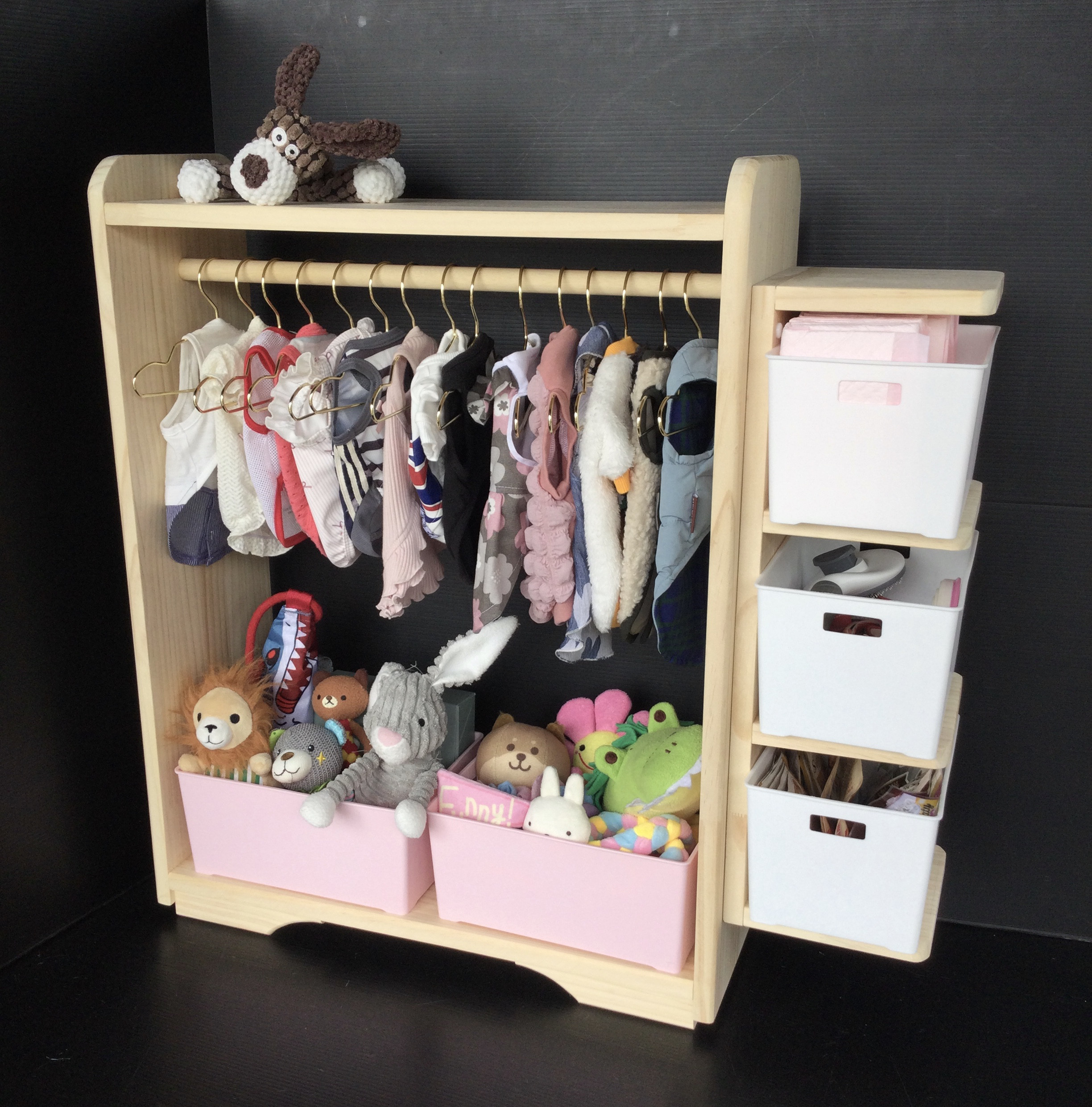 ペット、犬用　ハンガーラック　木製