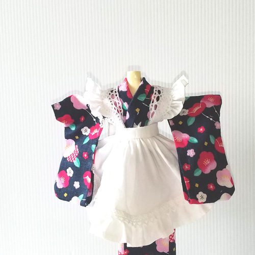 送料無料】22cmドール レトロカフェのエプロンセット(花うさぎ黒紺