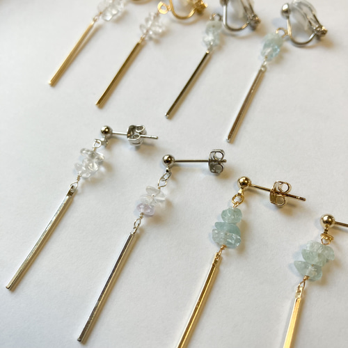 透明 クリスタルさざれ石 スティック ピアス/イヤリング (金属