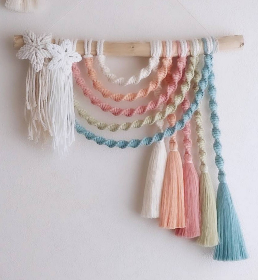 レインボータペストリー　流木約35cm