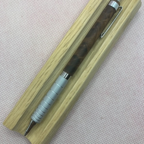 最新作 ぺんてる シャープペン オレンズメタルの着せ替え 丸形、杢軸