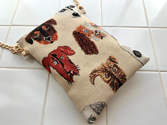 再販♡作品追加♪《柄が選べる♪》チャーミングわんこのゴブラン生地ポシェット スマホポーチ スマホポシェット 犬柄dog 2枚目の画像
