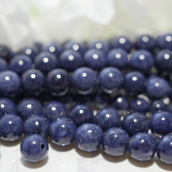 8mm・9ｍｍ サファイア ラウンド（丸玉） 天然石 ビーズ 無染色 【大きさ選択】 天然石 GemStone じぇむすとーん 通販  17968443｜Creema(クリーマ) 高品質＊ブルーサファイア＊丸玉＊全長約40cm＊z59