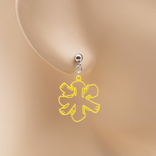 氷（氷旗）Ω 軽さは正義 Ω ピアス Ω イヤリング ピアス（フック