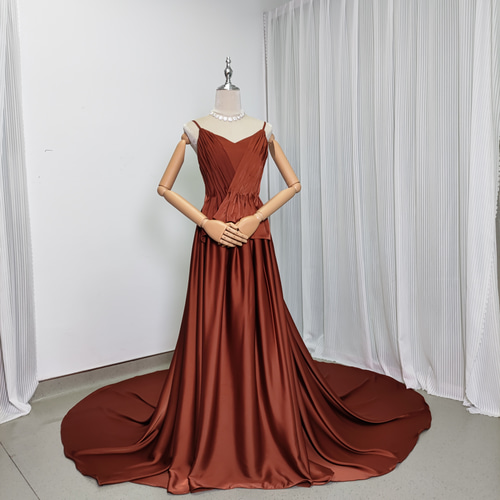 送料無料！パーティードレス テラコッタ色 滑らか キャミソール V  