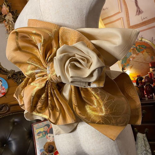 リメイク材料】難あり帯 リメイク生地 シャンパンゴールド 花模様 かたい 