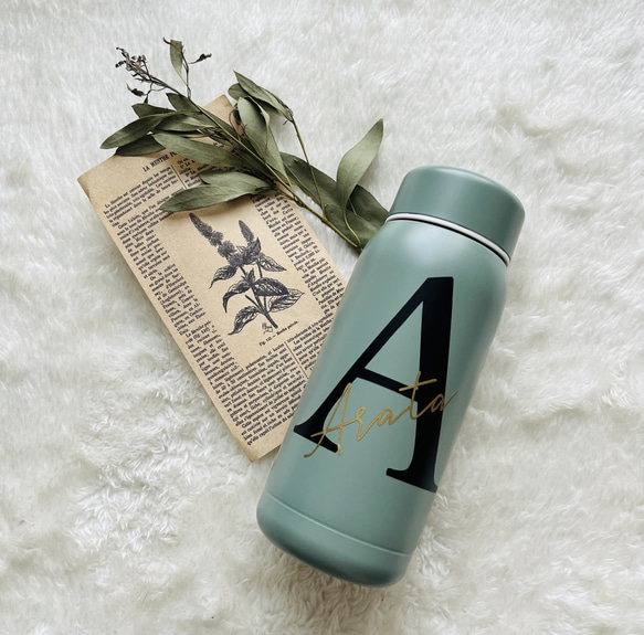 自分でデザインして完成させる！イニシャルお名前ステッカー＊名前シール 転写シール 耐水ステッカー 部活 スポーツ 推し活 1枚目の画像