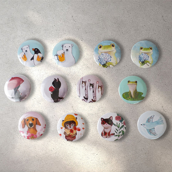 選べる缶バッジ2個セット(44mm/12種類)裏面プラ 3枚目の画像