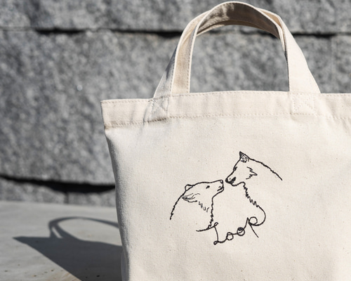 新品☆tandey オオカミとアライグマのオリアンヌ ☆未使用トートバッグ付 アダムとイブ(狼ver) 刺繍キャンバストートバッグ（ナチュラル） A4